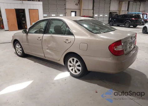 2004 Toyota Camry Le/Xle/Se z USA, uszkodzony, nr VIN 4T1BF32K64U579349